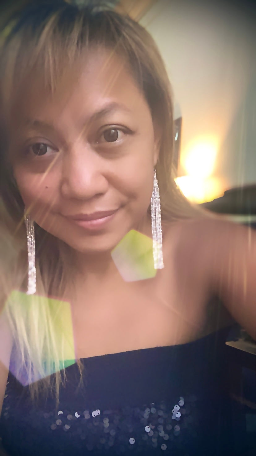 Shoulder Duster : Haley's Comet - White | Fringe Earrings