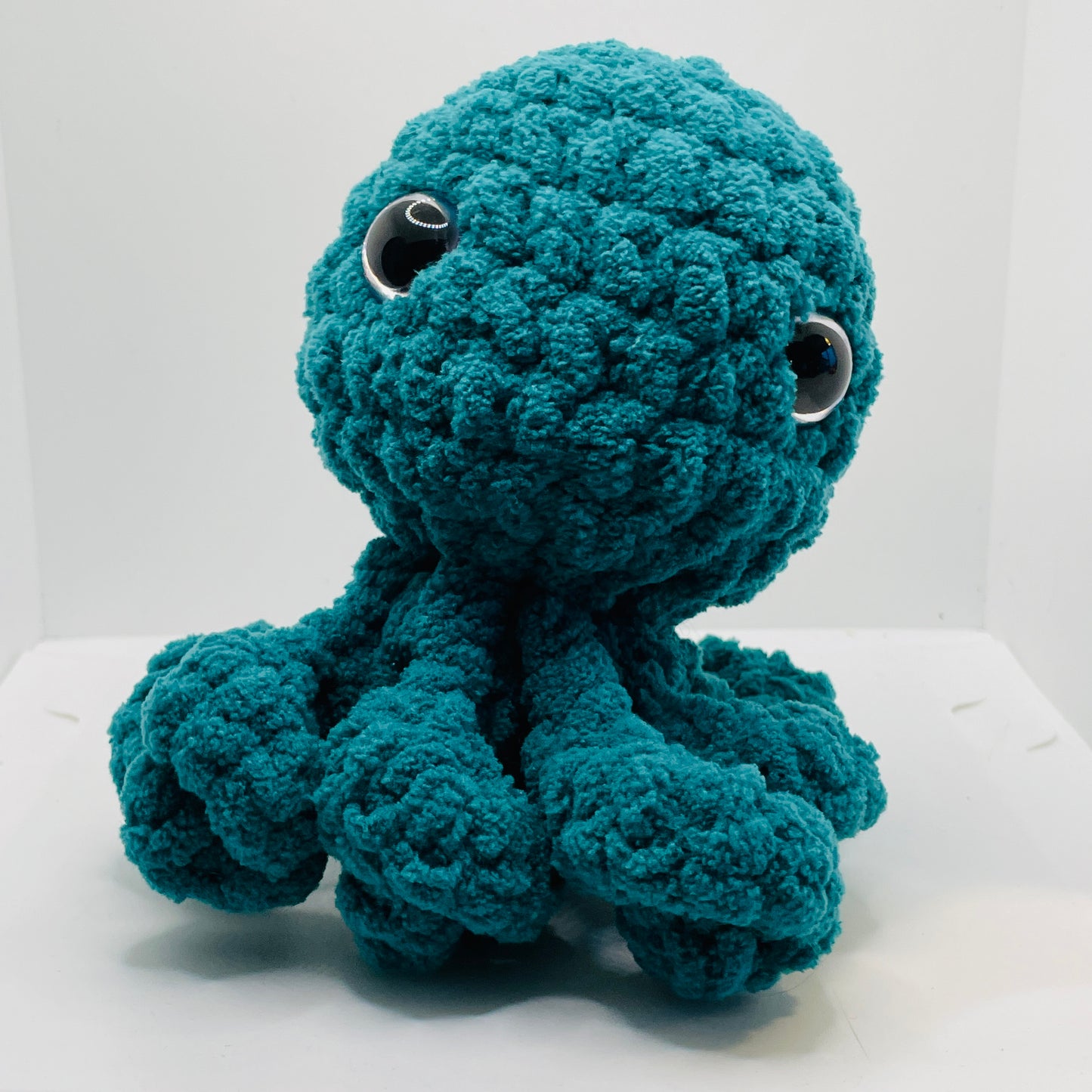 Ollie Octo - Ivy Green