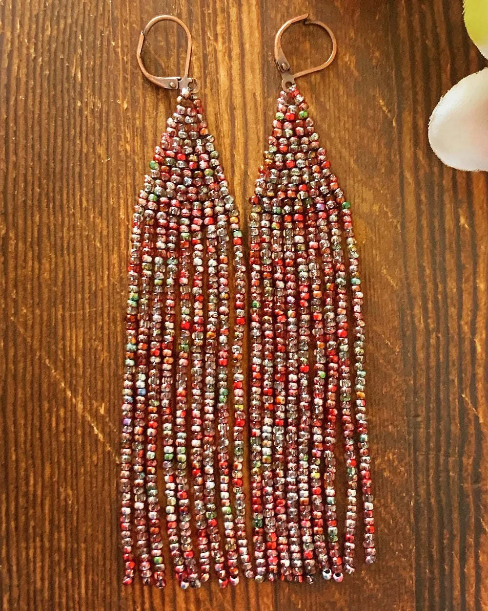 Shoulder Duster : Speckled Shimmer - Red | Fringe Earrings