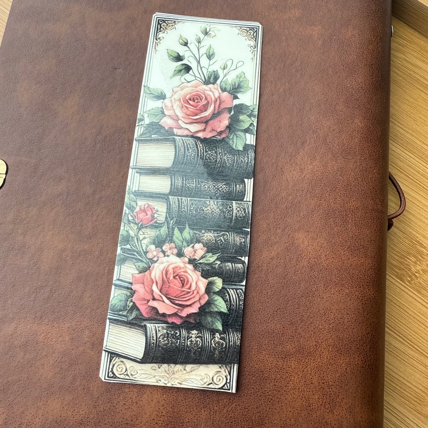 Bookmark: Rose Elegance BookStack (BKM04)